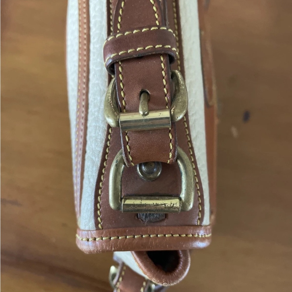 Vtg. Dooney & Bourke Surrey Satchel Crossbody Leather Pebble Grain Cream/Cognac - Picture 11 of 16